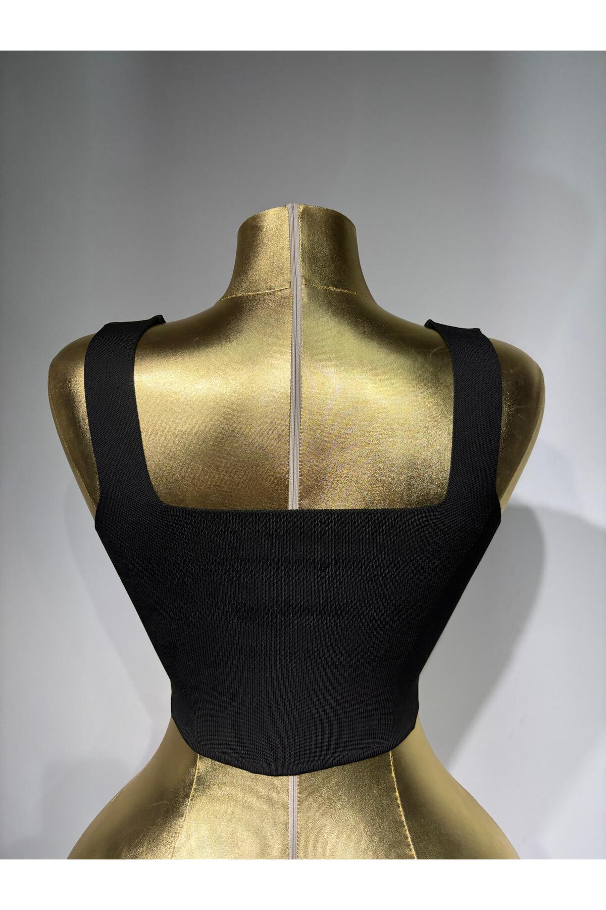 Triko Korse Crop