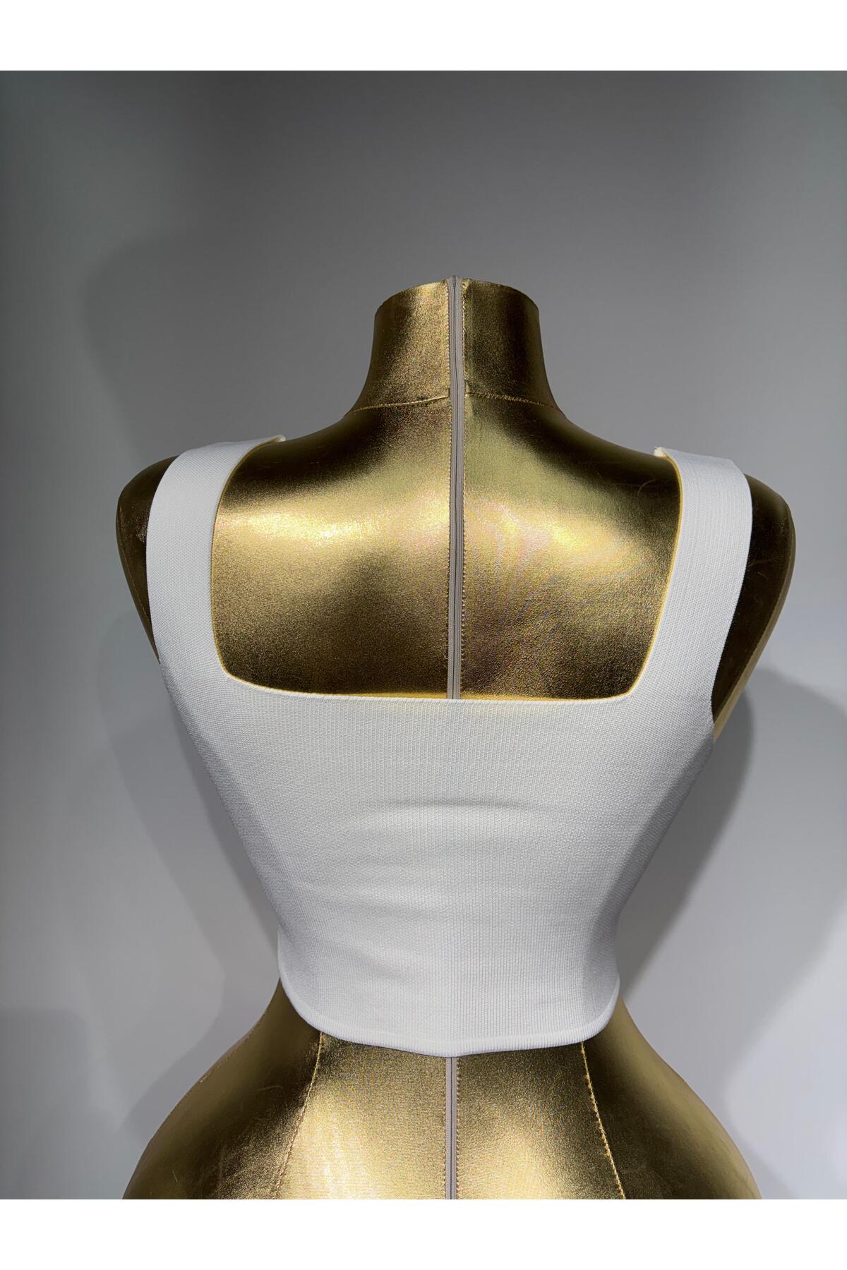Triko Korse Crop