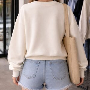 İstridye Baskılı Sweat – Beyaz