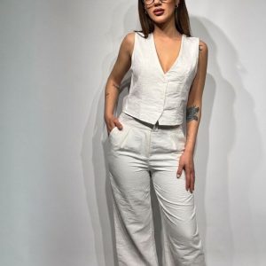 Kendinden Desenli Keten Takım – Beyaz