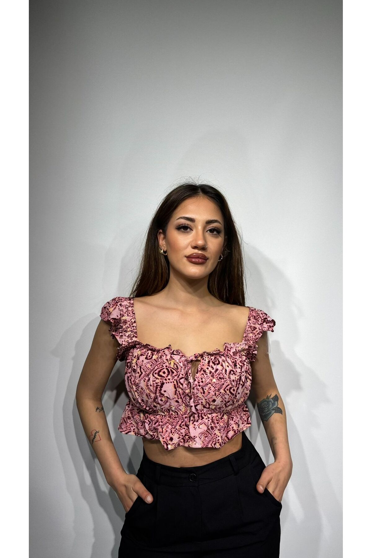 Fırfırlı Crop Bluz - Pembe